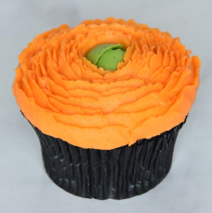 Ranuncula Cupcake Flower
